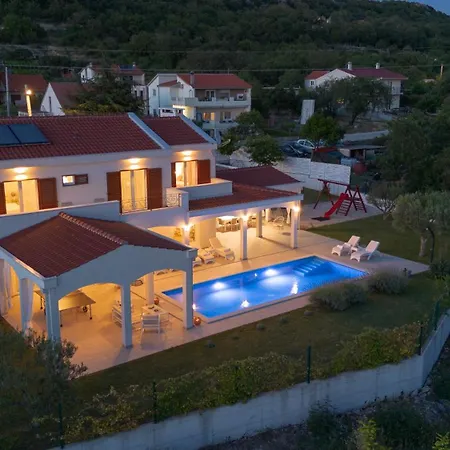 Olivia - Peaceful Family Paradise Near * Šestanovac