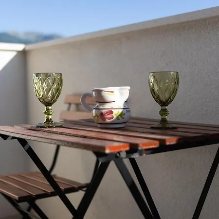 Villa Olivia - Peaceful Family Paradise Near Sestanovac